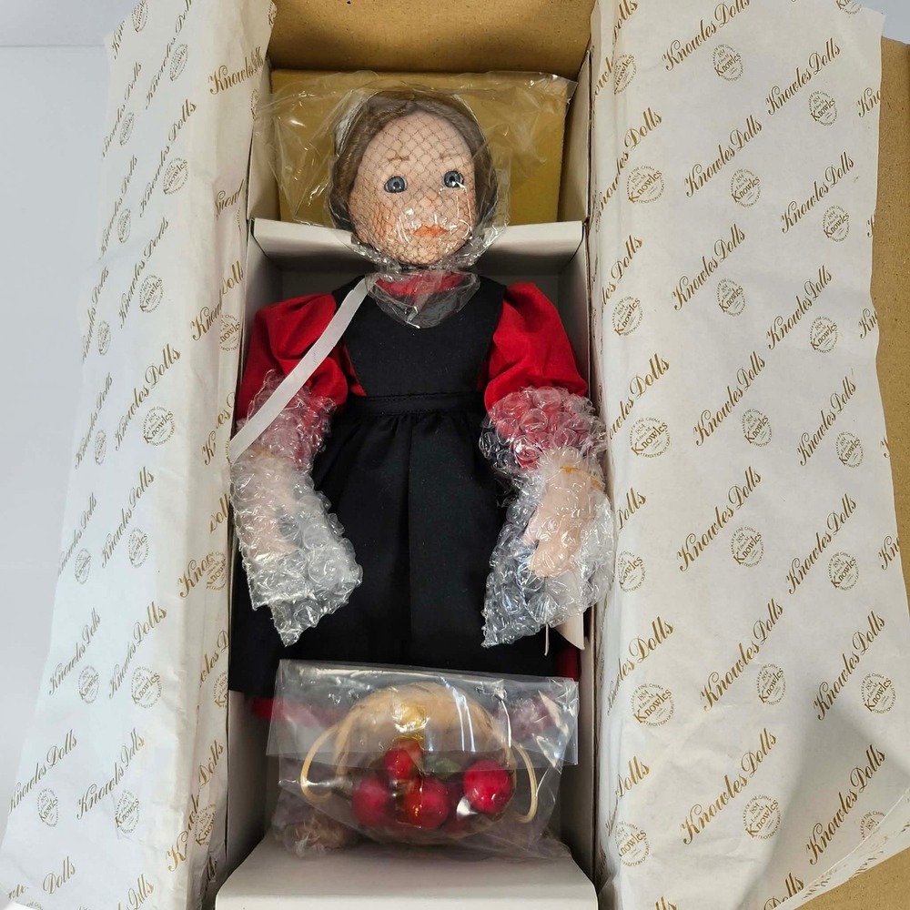 Ashton-Drake Sarah Amish Blessings Porcelain Doll Julie Good-Kruger Knowles NIB